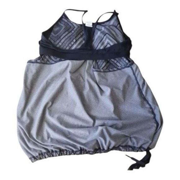 Fabletics Built In Bra Active Tank Top Size M Gray Aztec Patterned Workout - Picture 8 of 12